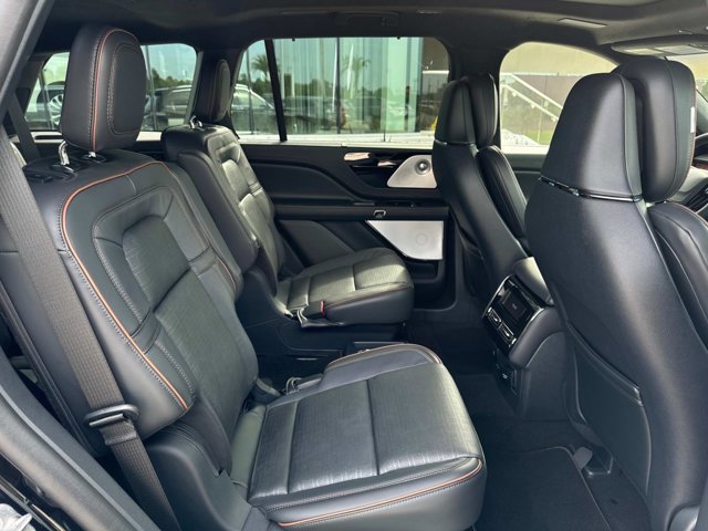 New 2025 Lincoln Aviator Black Label image 22