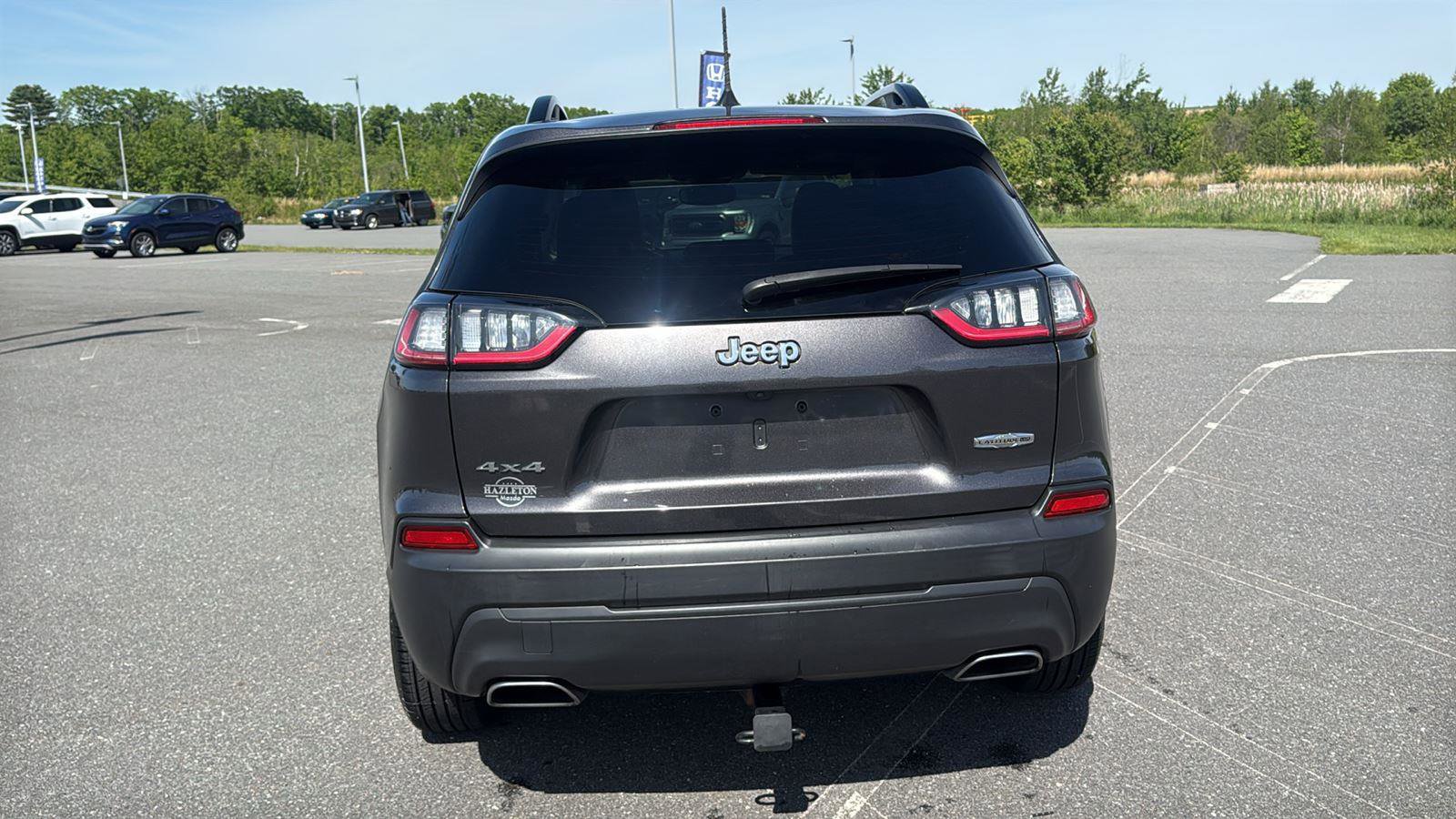 Used 2022 Jeep Cherokee Latitude Lux w/ Sun & Sound Group AWD/4WD image 8