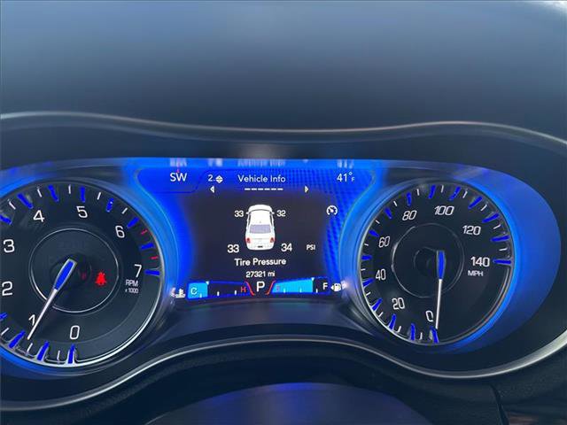 Used 2023 Chrysler 300 Touring w/ Sport Appearance Package image 16
