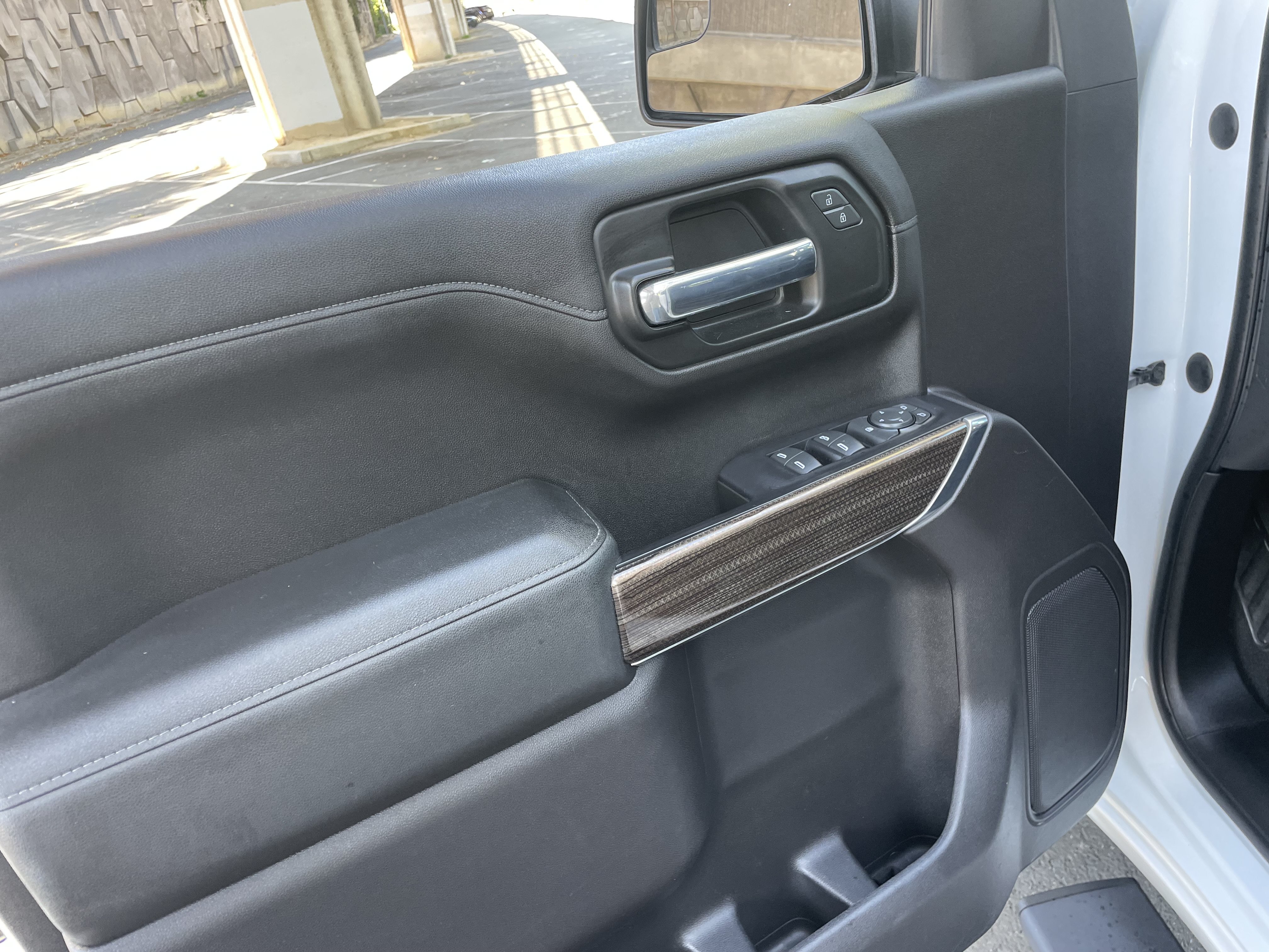 Used 2020 Chevrolet Silverado 1500 LT w/ All-Star Edition RWD image 14