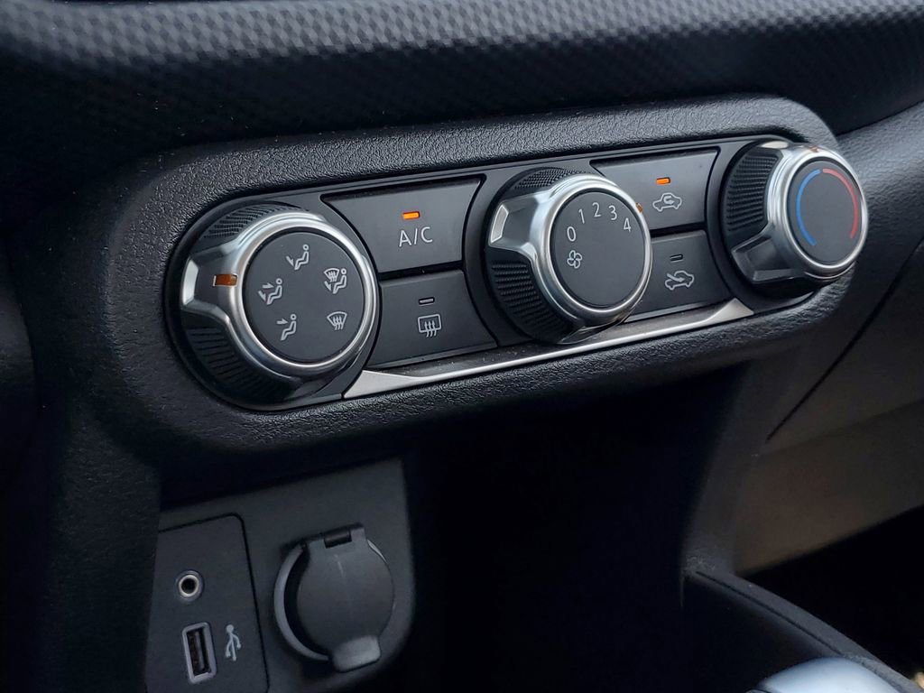 Used 2023 Nissan Kicks S w/ Interior Electronics Package FWD image 26