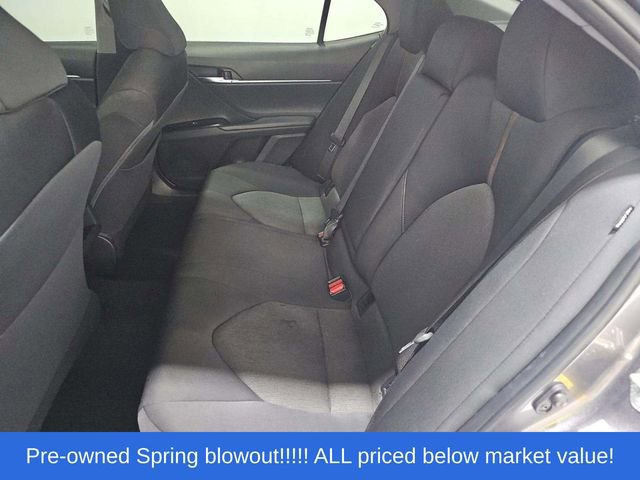 Used 2018 Toyota Camry LE FWD image 10