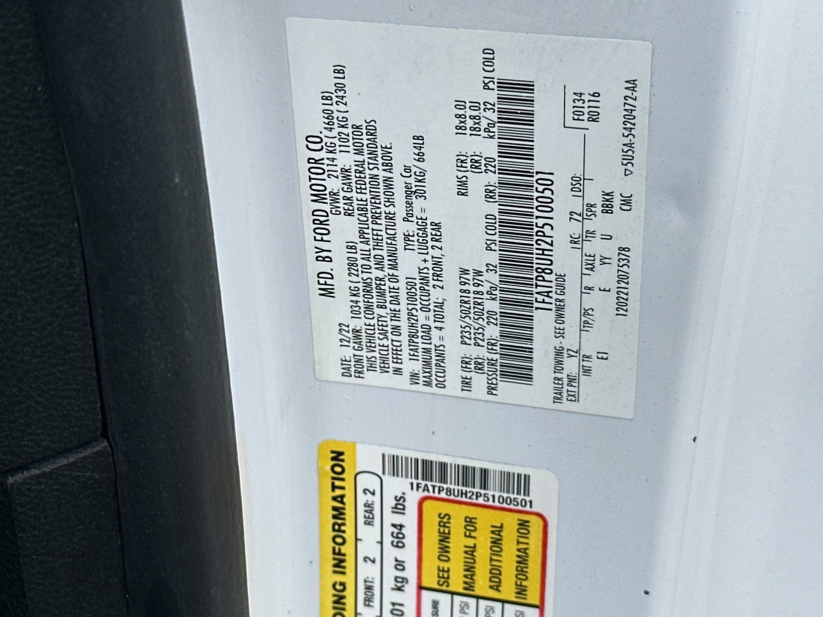 Used 2023 Ford Mustang Premium RWD image 28