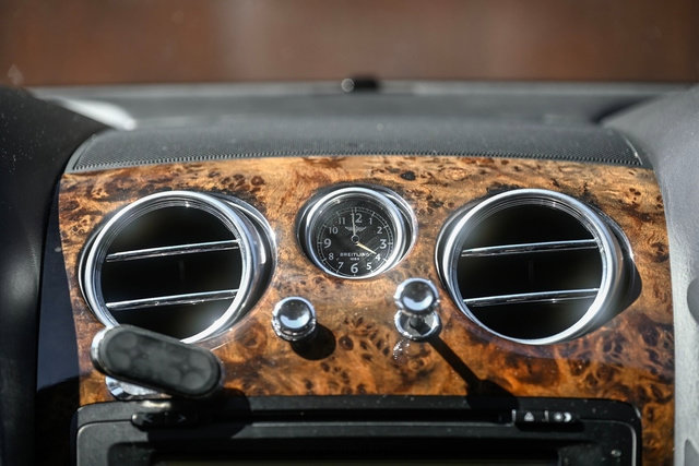 Used 2012 Bentley Flying Spur Flying Spur AWD/4WD image 30
