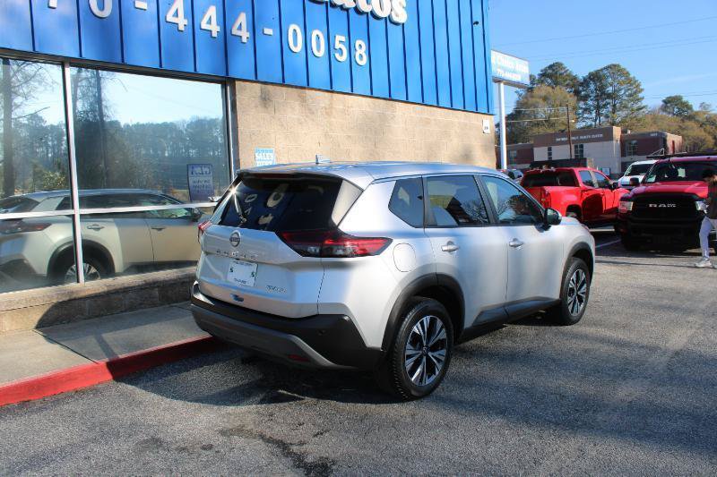 Used 2022 Nissan Rogue SV AWD/4WD image 4
