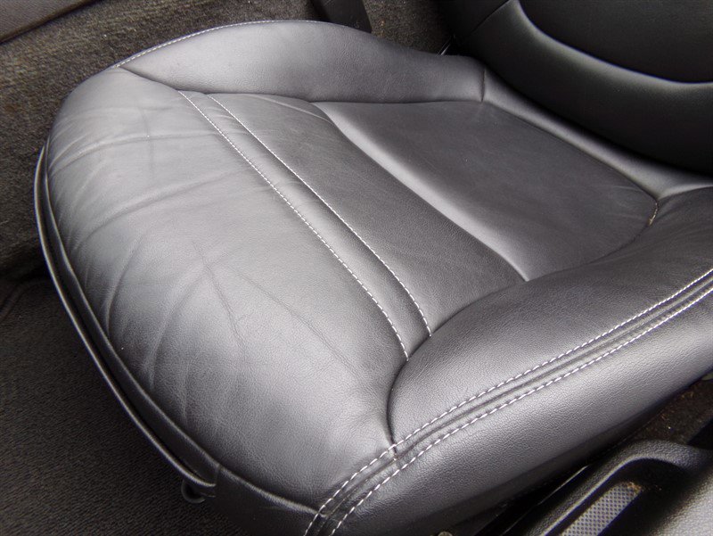 Used 2007 Pontiac Solstice Convertible w/ Premium Package image 38