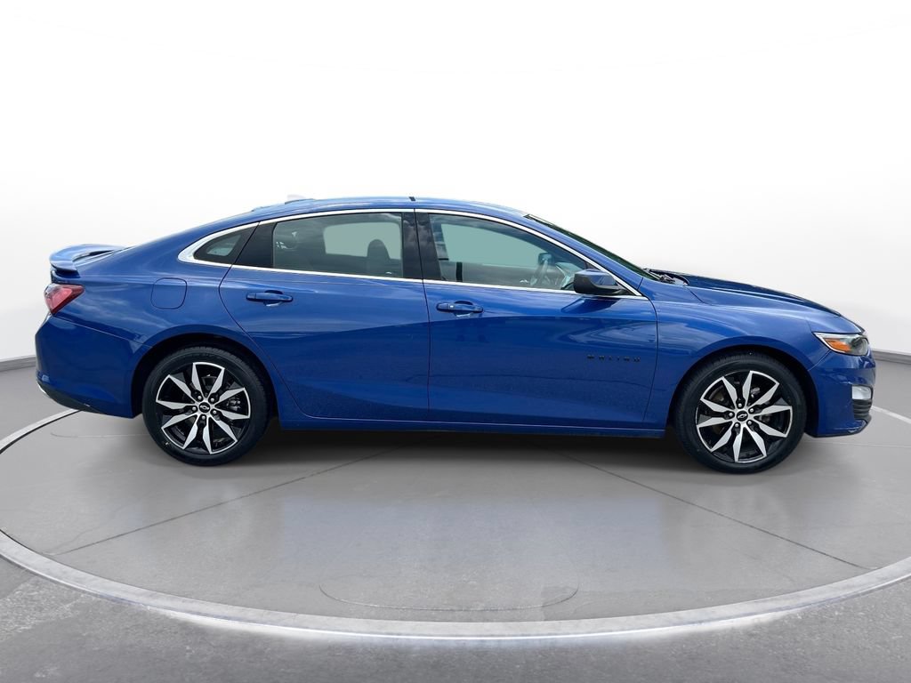 Used 2023 Chevrolet Malibu RS FWD image 3