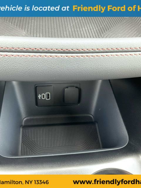 Used 2026 Ford Explorer Active AWD/4WD image 35