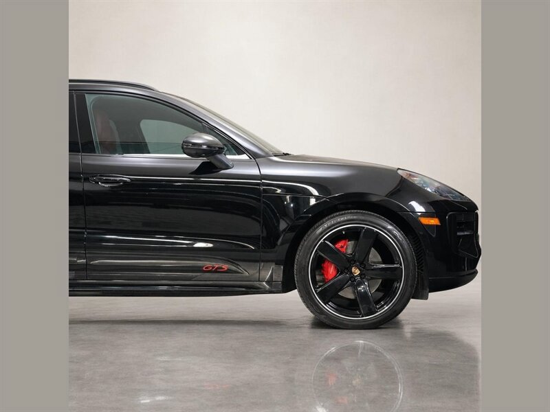 Used 2020 Porsche Macan GTS AWD/4WD image 11