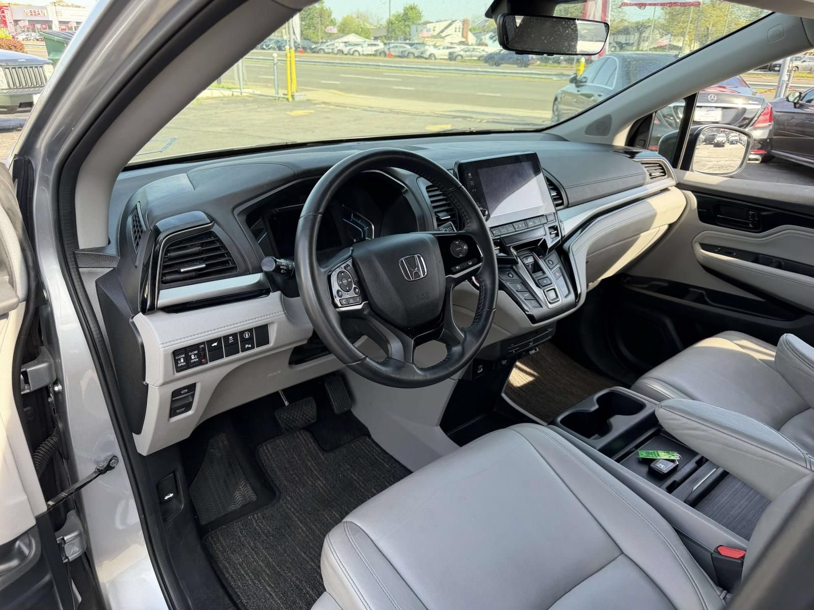 Used 2023 Honda Odyssey Touring image 28