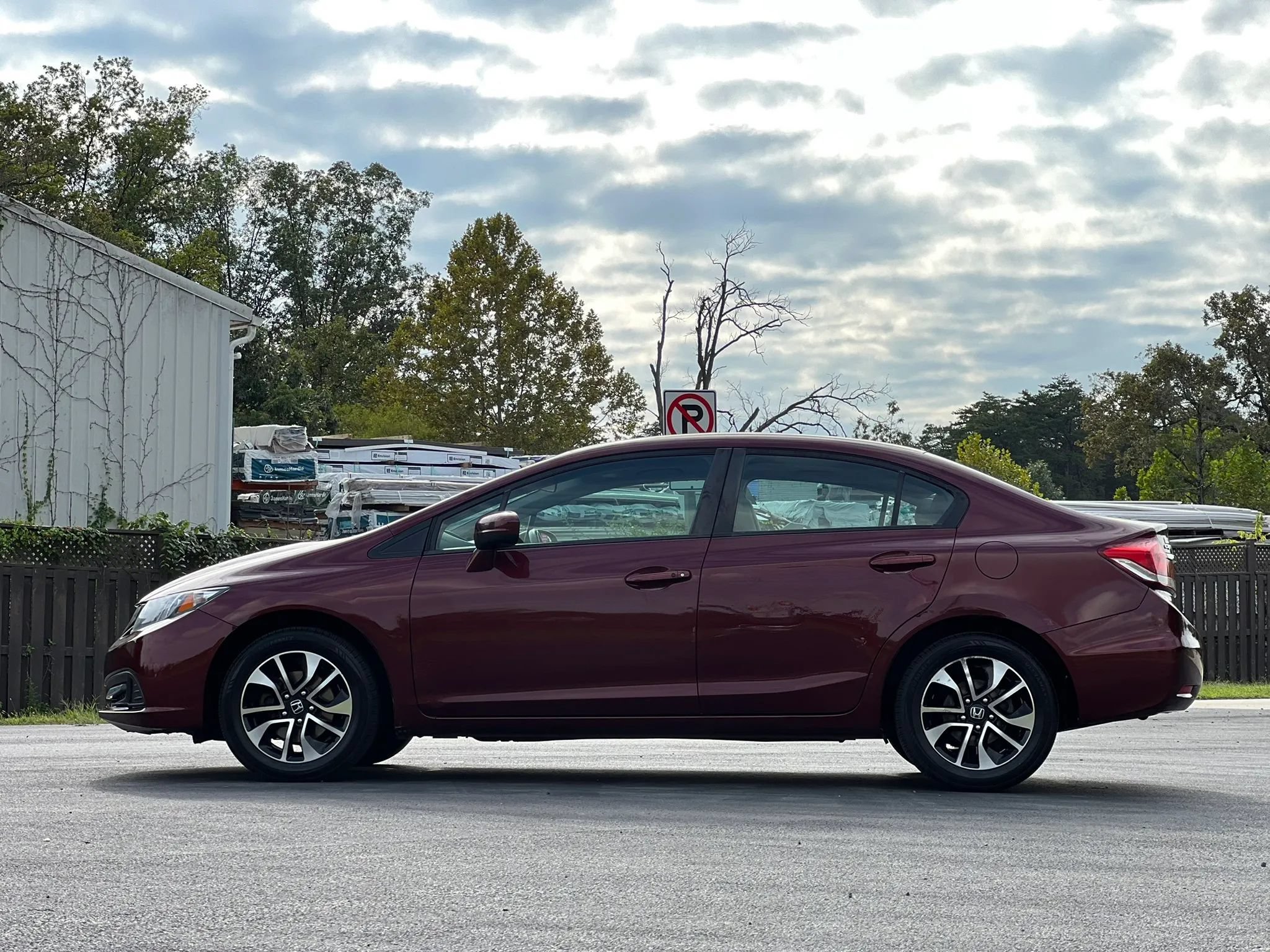 Used 2015 Honda Civic EX image 2