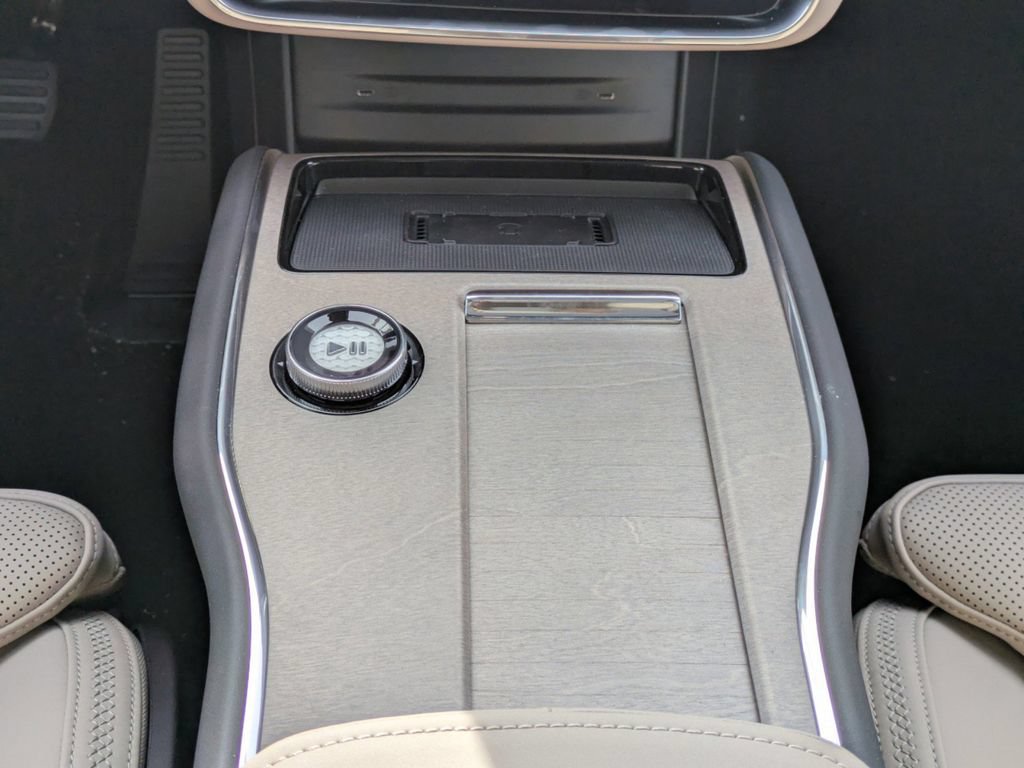 New 2025 Volvo EX90 Ultra AWD/4WD image 19
