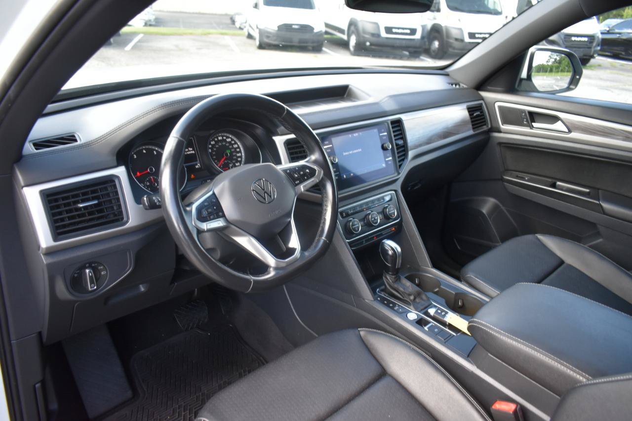 Used 2020 Volkswagen Atlas Cross Sport SE FWD image 10
