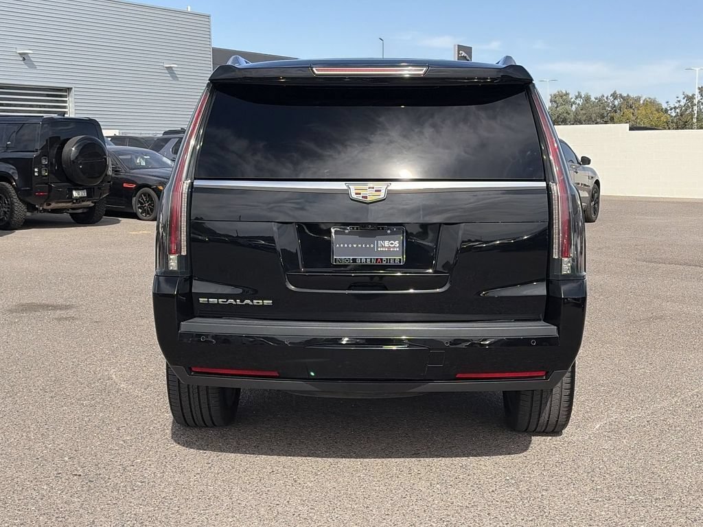 Used 2017 Cadillac Escalade Premium Luxury AWD/4WD image 8