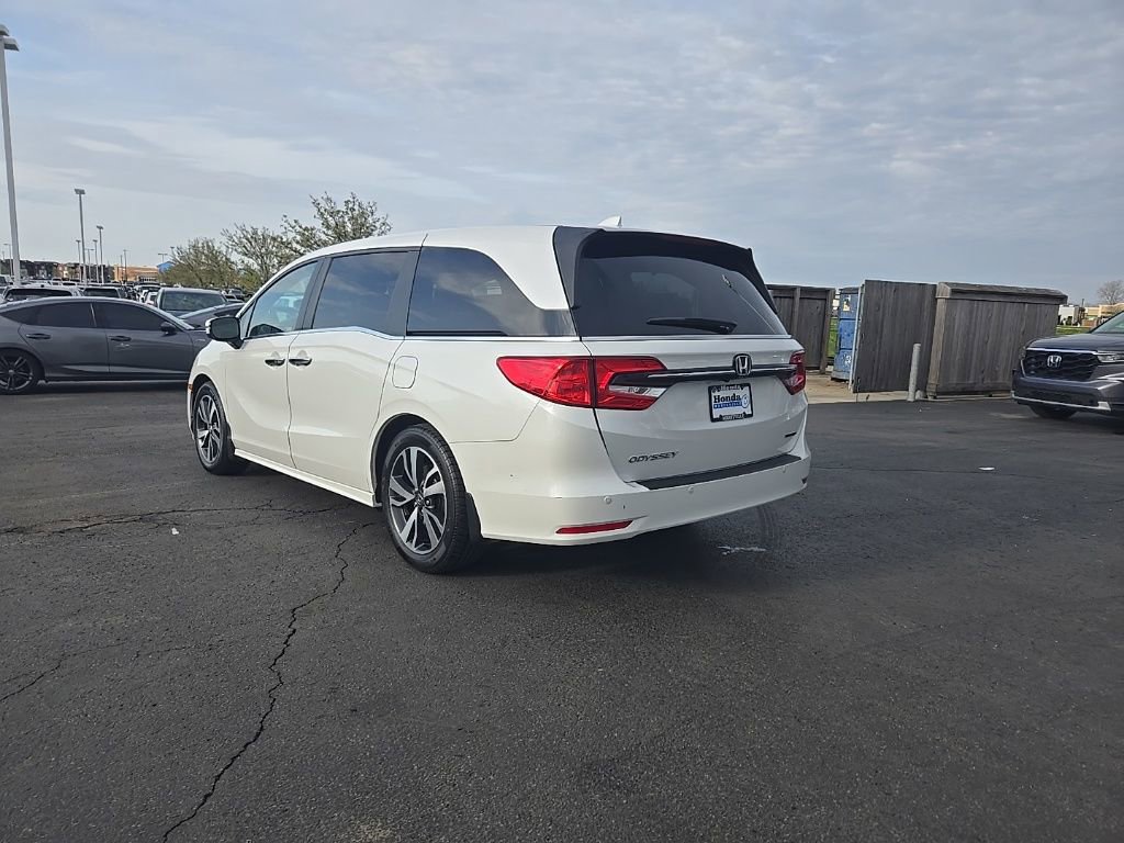 Used 2023 Honda Odyssey Touring image 5