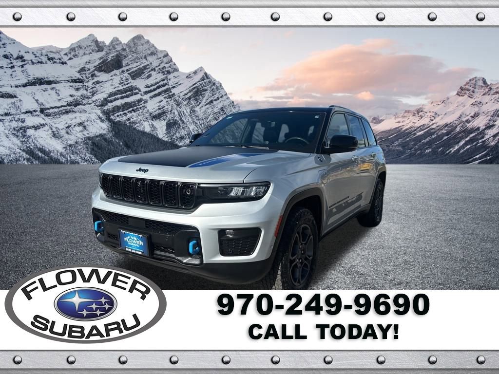 Used 2024 Jeep Grand Cherokee Trailhawk w/ Advanced Protech Group II image 3