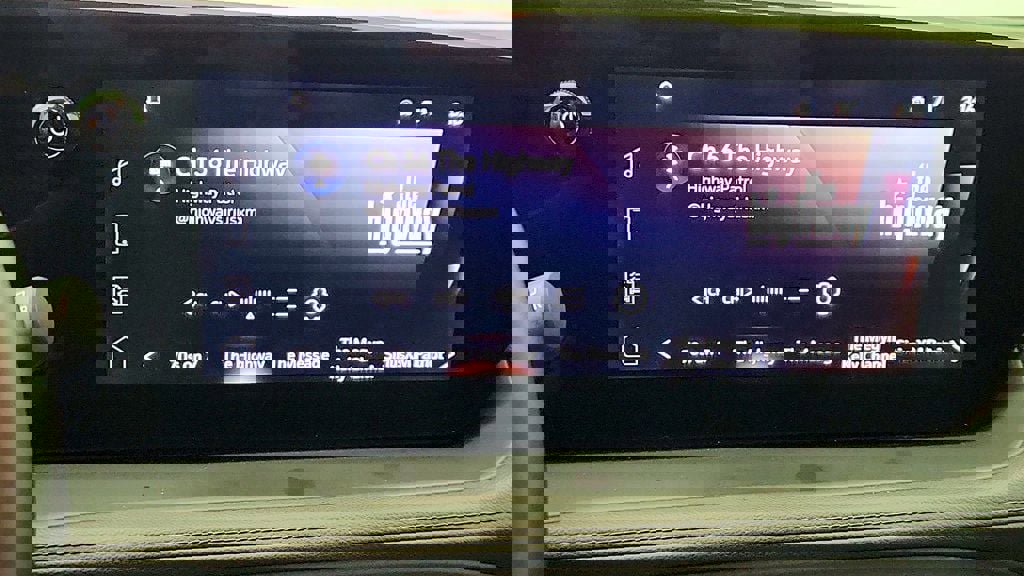 Used 2025 Buick Encore GX Preferred image 17