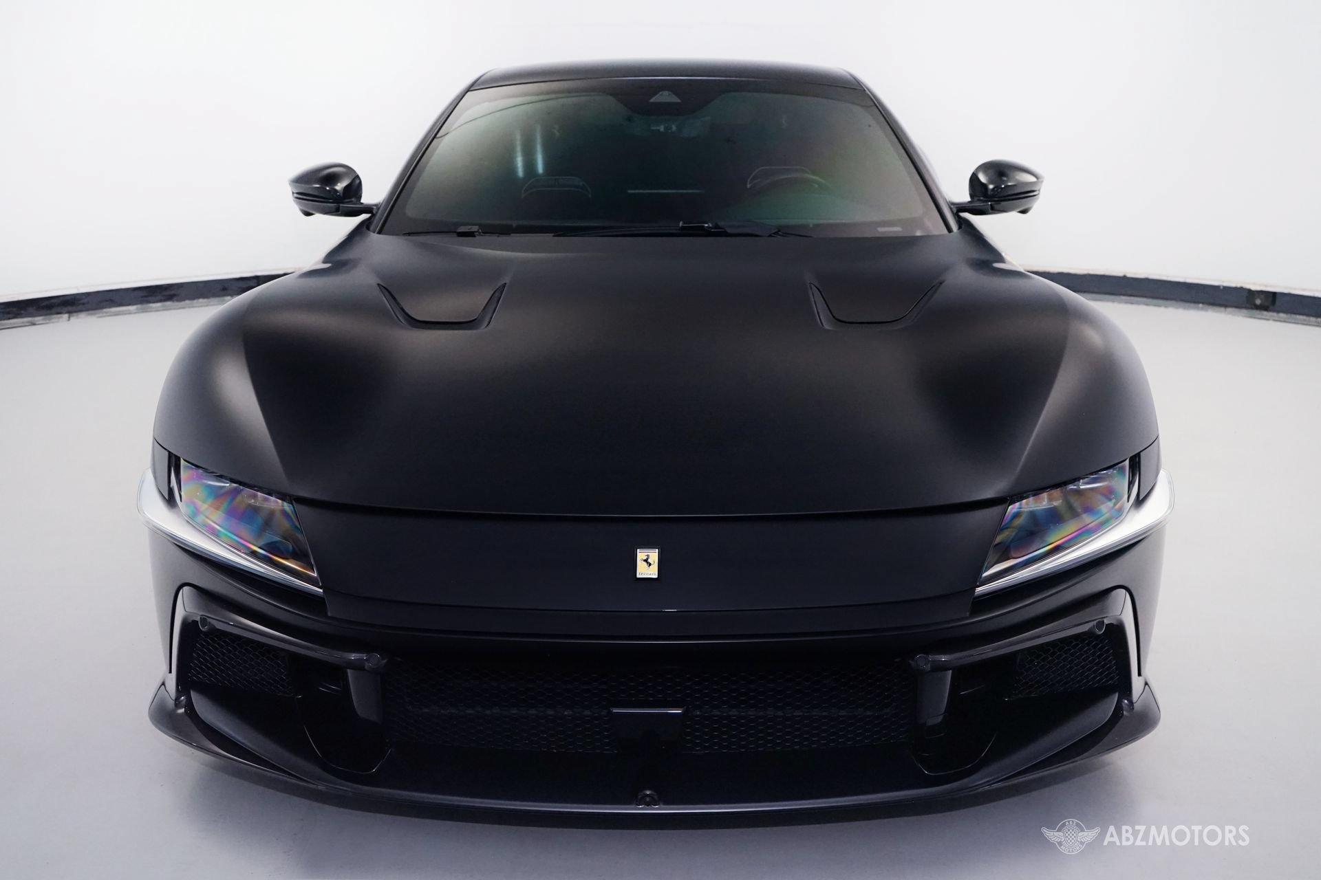 Used 2025 Ferrari 12Cilindri RWD image 3