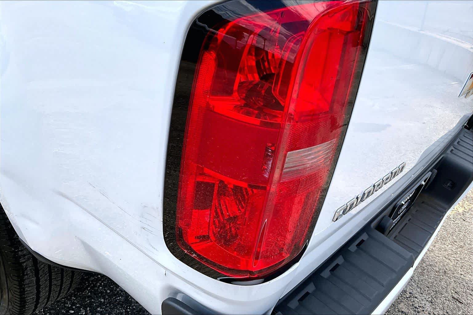 Used 2018 Chevrolet Colorado LT w/ LT Convenience Package RWD image 28