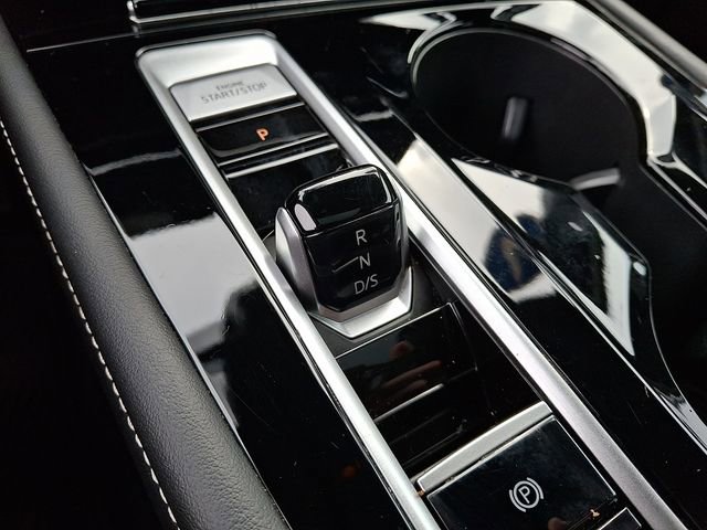 Used 2024 Volkswagen Atlas Cross Sport SE image 18