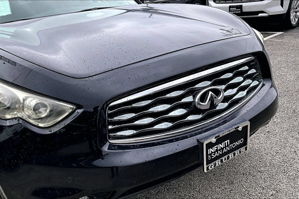 Used 2011 INFINITI FX35 AWD w/ Premium Pkg image 39
