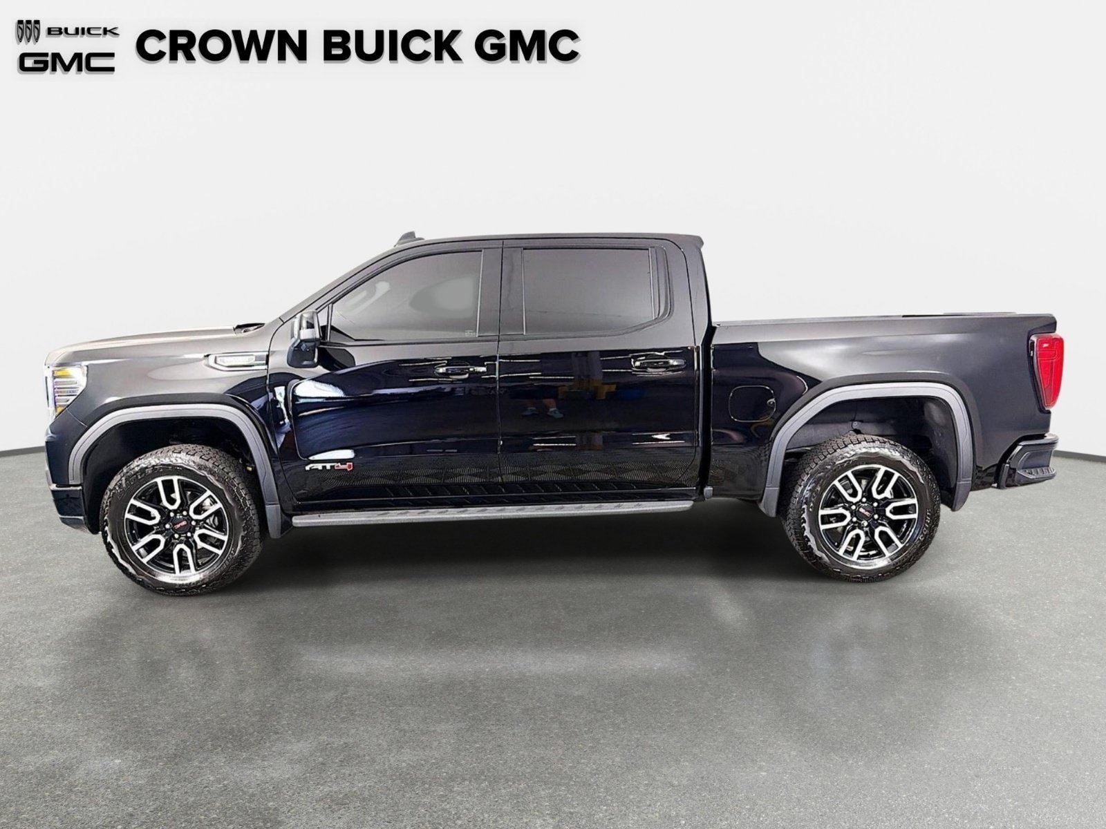 Certified 2026 GMC Sierra 1500 AT4 w/ AT4 Premium Package AWD/4WD image 8