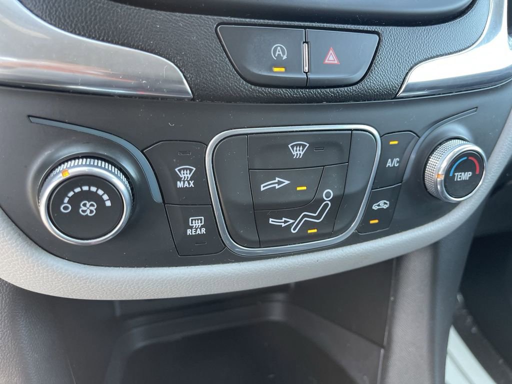 Used 2022 Chevrolet Equinox LT image 18