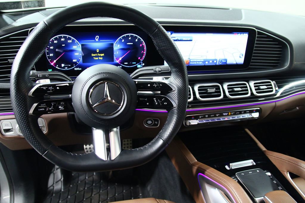 Certified 2024 Mercedes-Benz GLS 450 4MATIC image 6