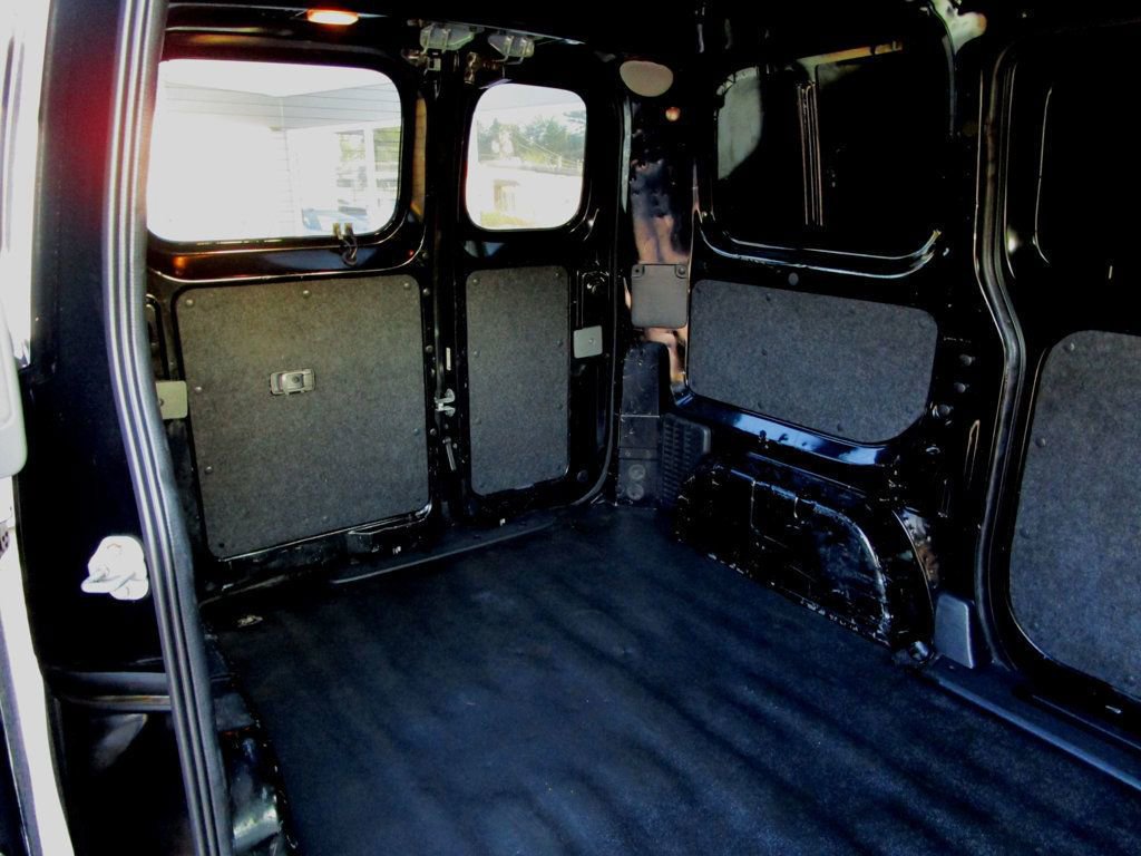 Used 2015 Nissan NV200 SV w/ Technology Package image 30