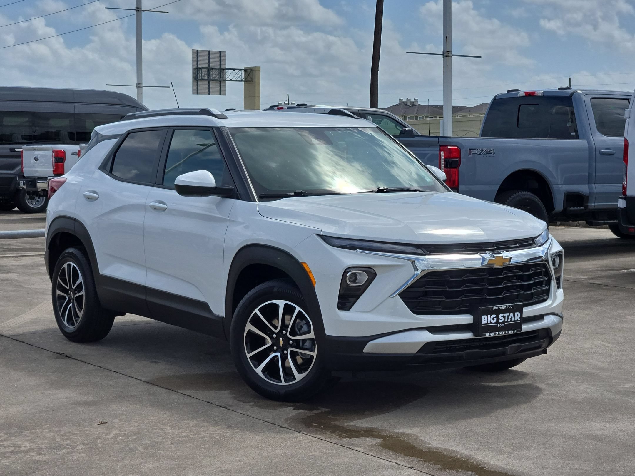 Used 2025 Chevrolet TrailBlazer LT