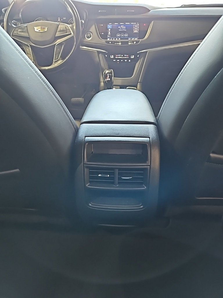 Used 2023 Cadillac XT5 Luxury image 20