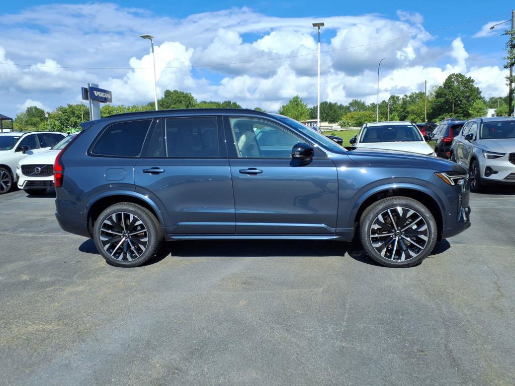 New 2026 Volvo XC90 B6 Ultra w/ Protection Package Premier image 2
