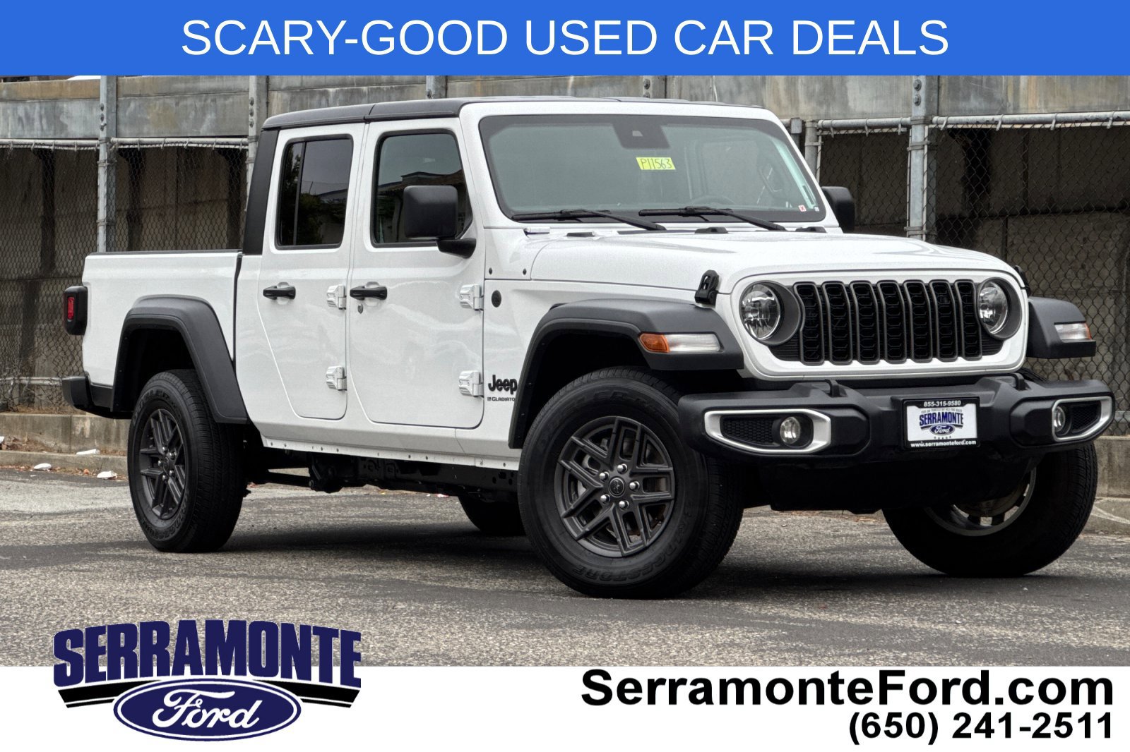 Used 2025 Jeep Gladiator Sport AWD/4WD image 1