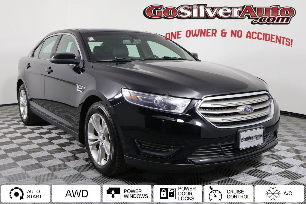 Used 2017 Ford Taurus SEL image 1