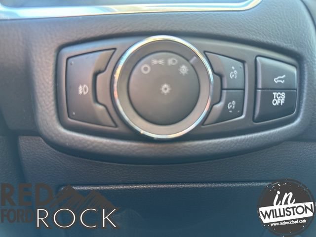 Used 2024 Ford Edge Titanium AWD/4WD image 18