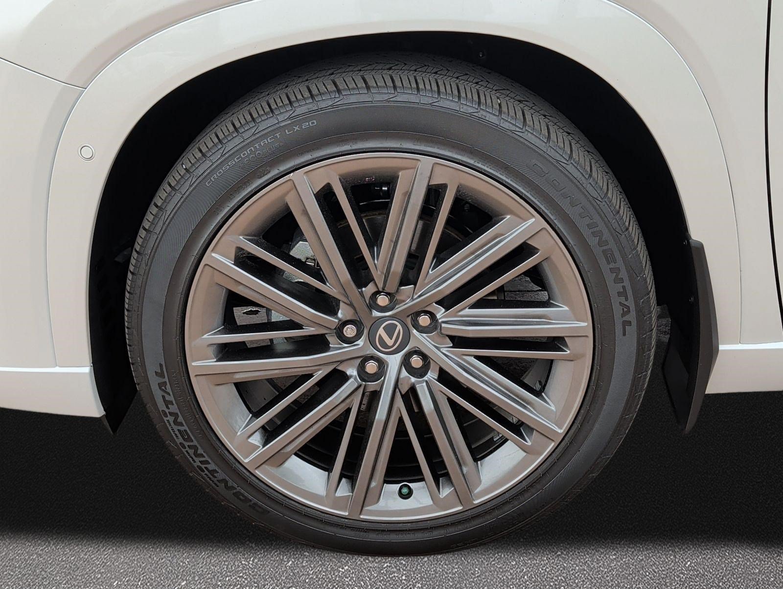 Certified 2026 Lexus TX 350 AWD w/ Technology Package image 7
