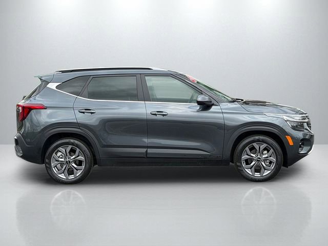 Certified 2024 Kia Seltos S image 8