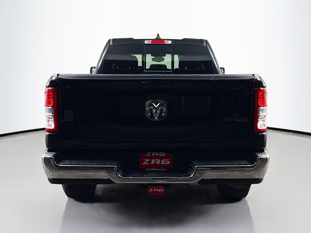 Used 2022 RAM 1500 Big Horn AWD/4WD image 4