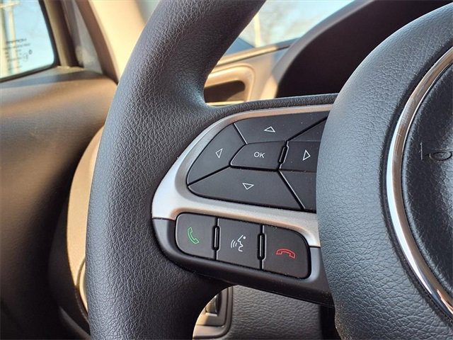 Used 2023 Jeep Renegade Latitude image 22