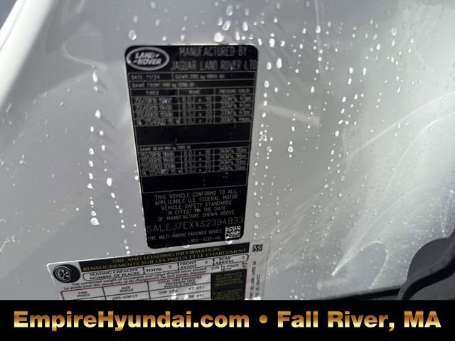 Used 2025 Land Rover Defender 110 S image 17