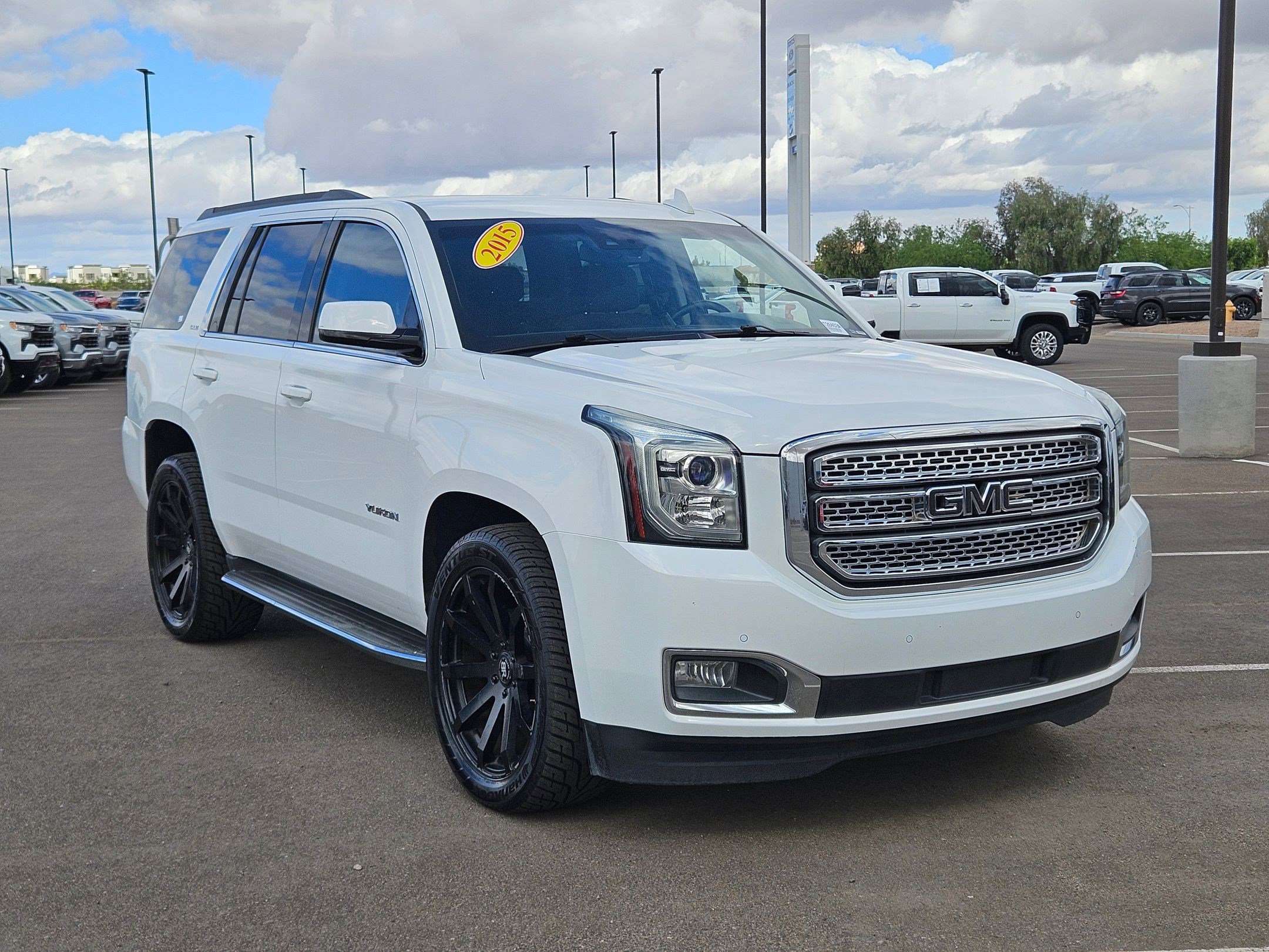 Used 2015 GMC Yukon SLE w/ Convenience Package RWD image 7