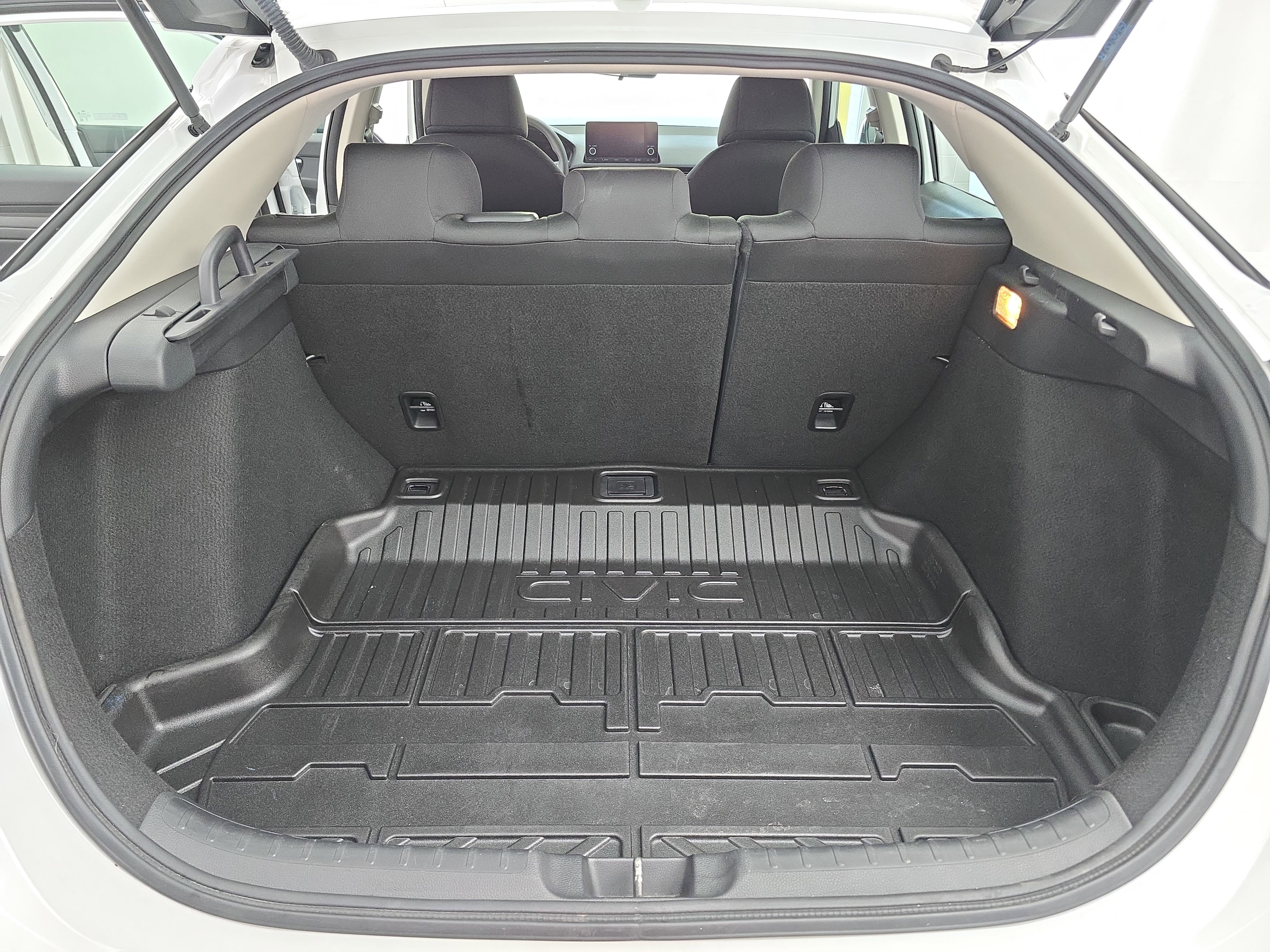Used 2023 Honda Civic LX image 12