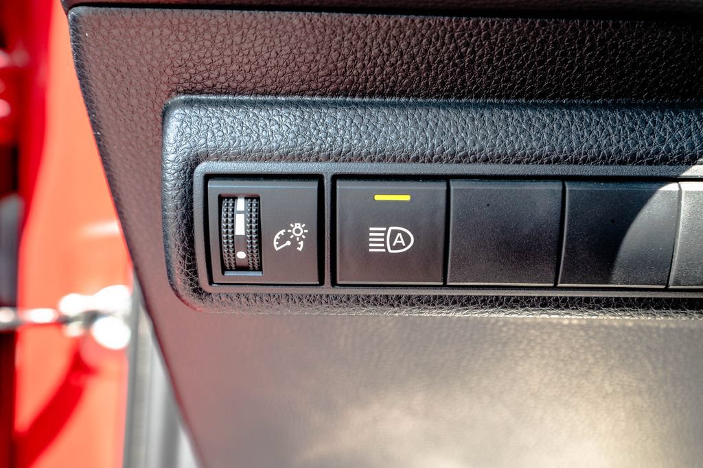 Used 2023 Toyota Corolla SE FWD image 18