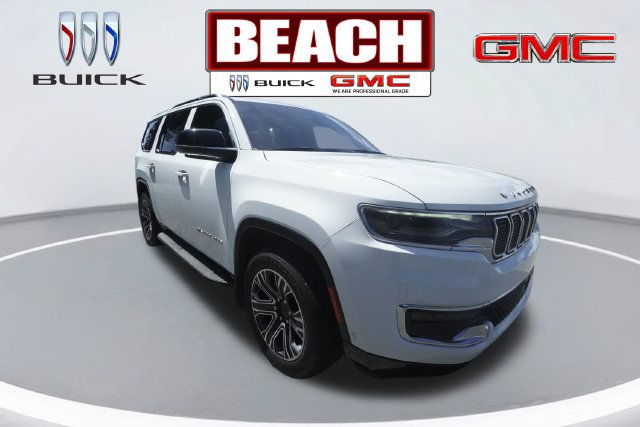 Used 2024 Jeep Wagoneer 2WD w/ Premium Group I