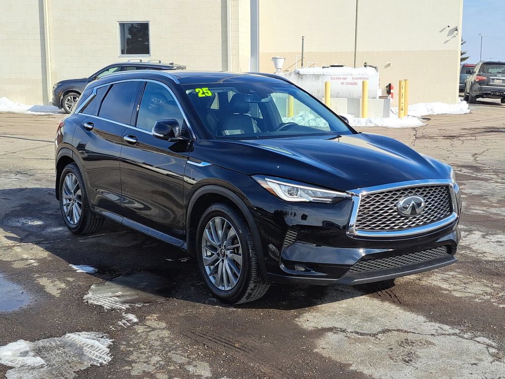 Used 2025 INFINITI QX50 Luxe AWD/4WD image 7