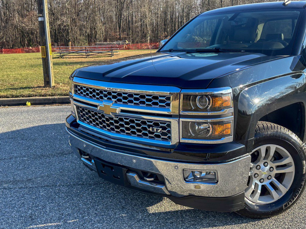 Used 2014 Chevrolet Silverado 1500 LTZ w/ LTZ Plus Package image 6