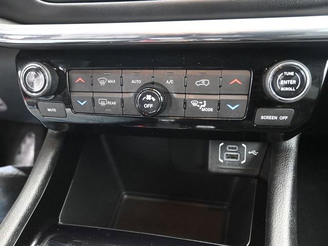 Used 2022 Jeep Compass Limited image 18