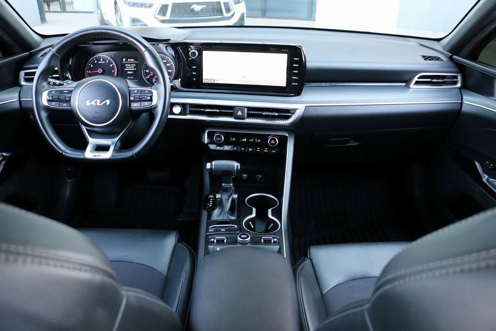 Used 2024 Kia K5 GT-Line w/ GT-Line Premium Package image 24