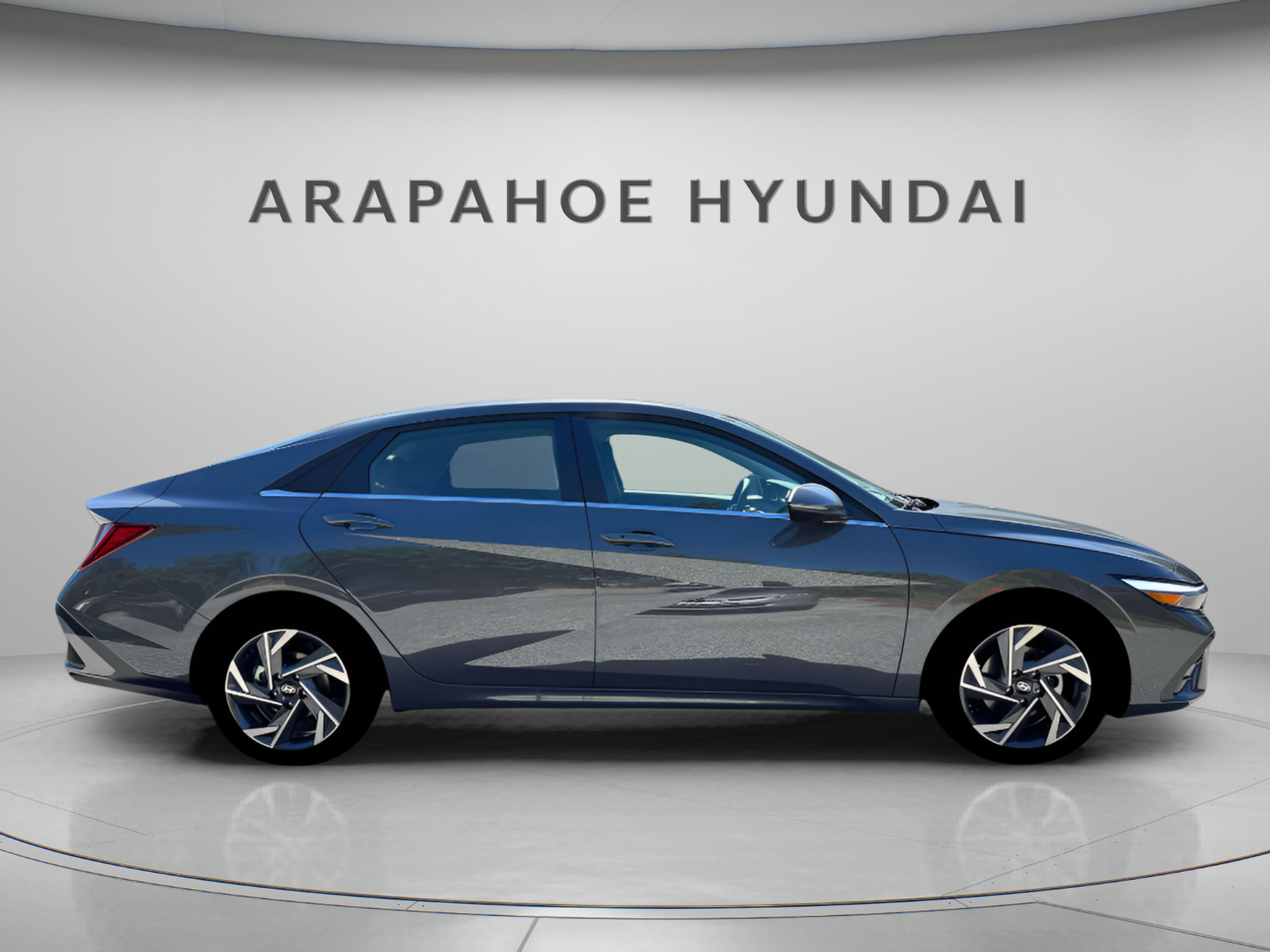 New 2026 Hyundai Elantra Limited FWD image 8