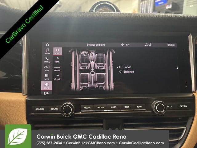 Used 2021 Porsche Macan AWD/4WD image 23